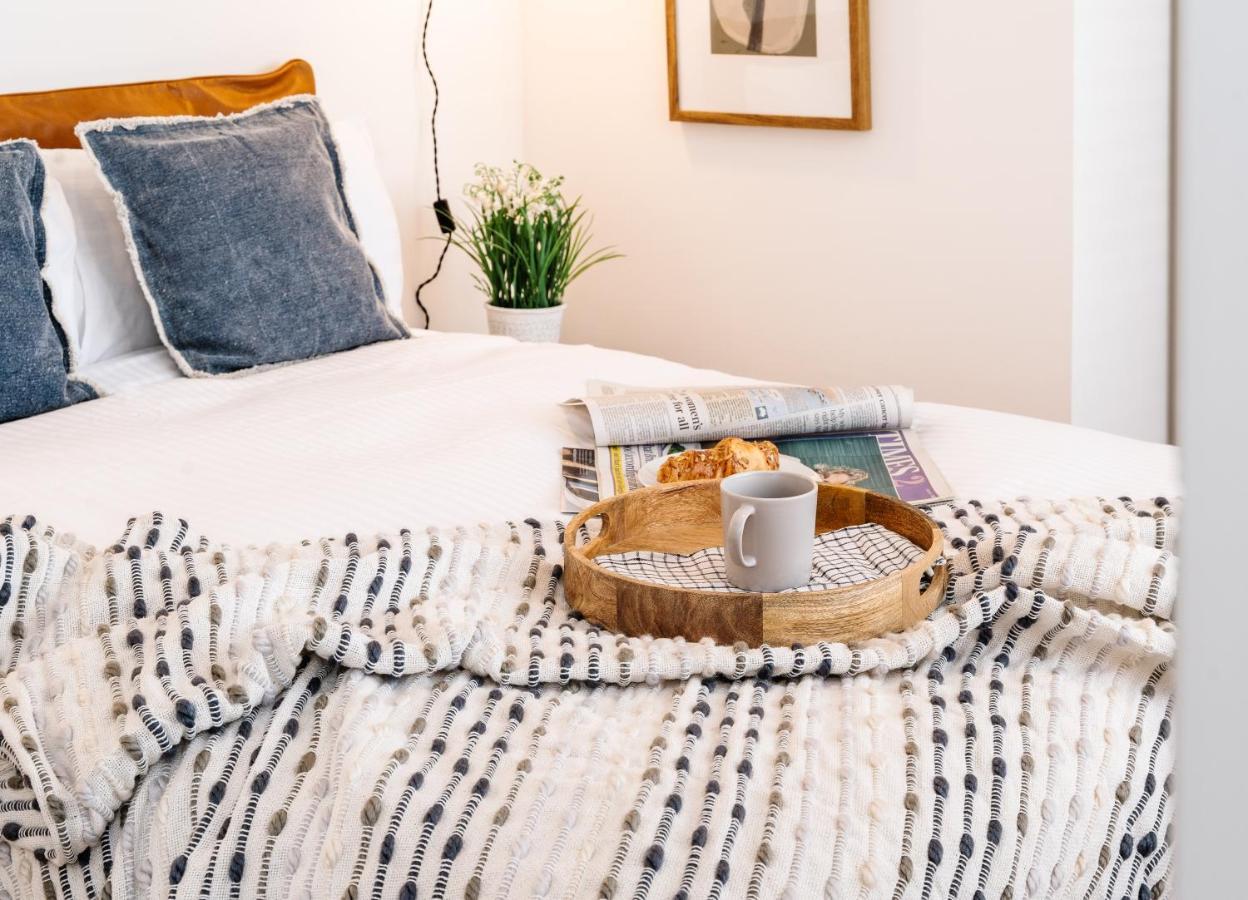 Royal House Stylish Apartments - 切斯特 外观 照片